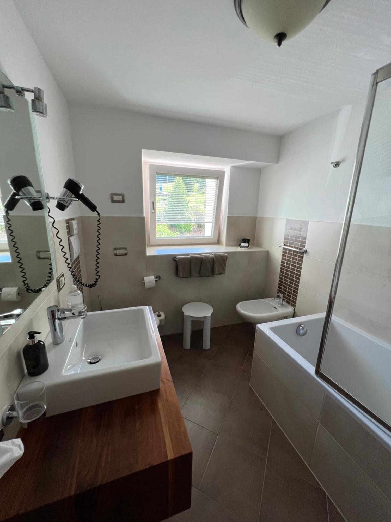 Garni Villa Erna Wolkenstein in Gröden Zimmer foto